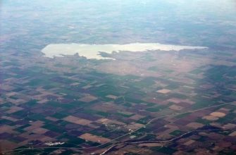 Cheney Reservoir, Kansas, seen from the air west of Wichita