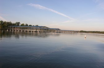 The marina at Hillsdale Lake near Kansas City, Kansas